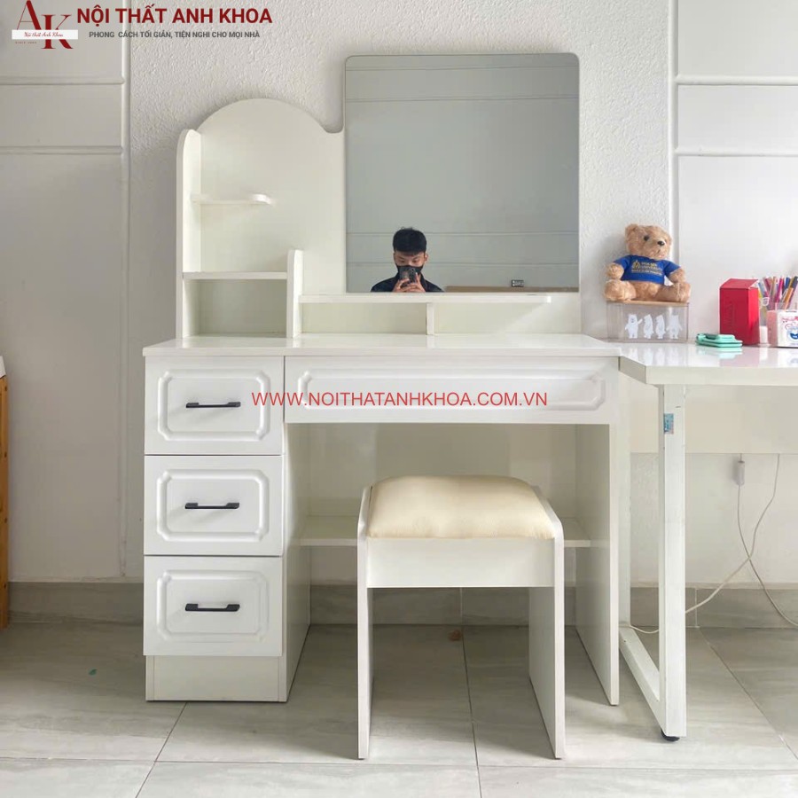 Bàn phấn gỗ công nghiệp giá tốt Bàn phấn gỗ công nghiệp giá tốt