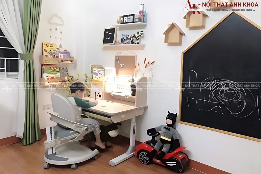 Bộ bàn học cho bé thông minh Bộ bàn học cho bé thông minh