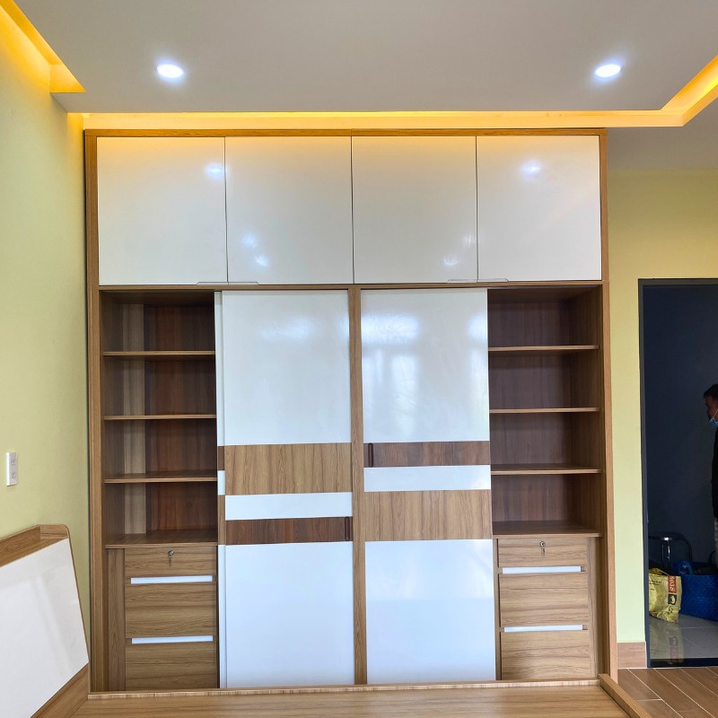 Tủ quần áo cửa lùa 4 cánh gỗ công nghiệp Tủ quần áo cửa lùa 4 cánh gỗ công nghiệp