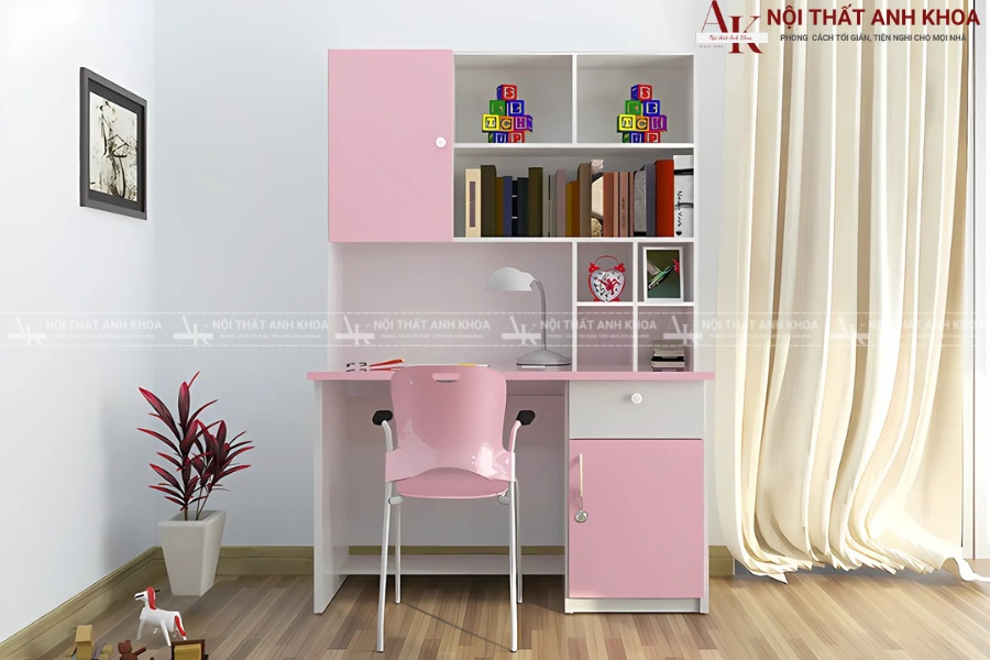 Đèn bàn học chống cận và tư thế ngồi chuẩn Đèn bàn học chống cận và tư thế ngồi chuẩn