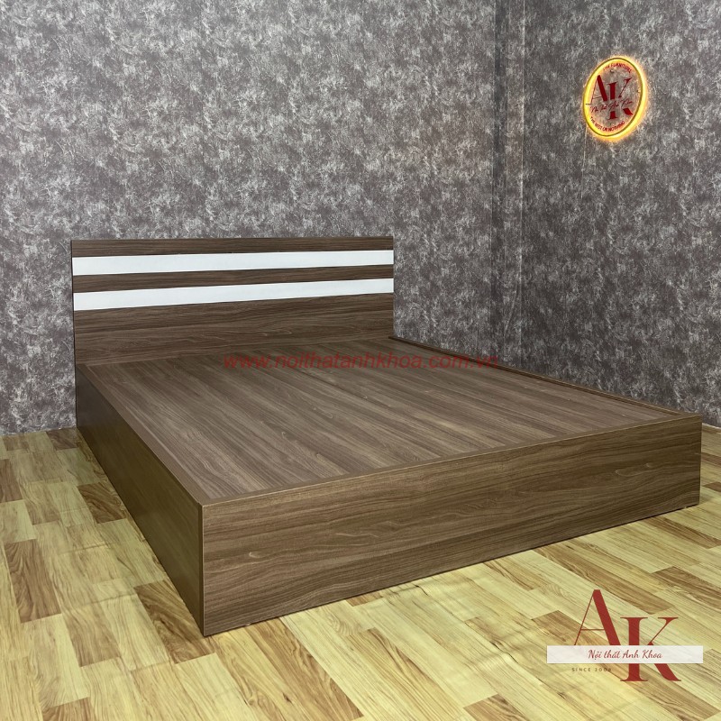 Giường Ngủ Gỗ Công Nghiệp Màu Nâu Vân Gỗ 2 Hộc Tiện Lợi Giường Ngủ Gỗ Công Nghiệp Màu Nâu Vân Gỗ 2 Hộc Tiện Lợi
