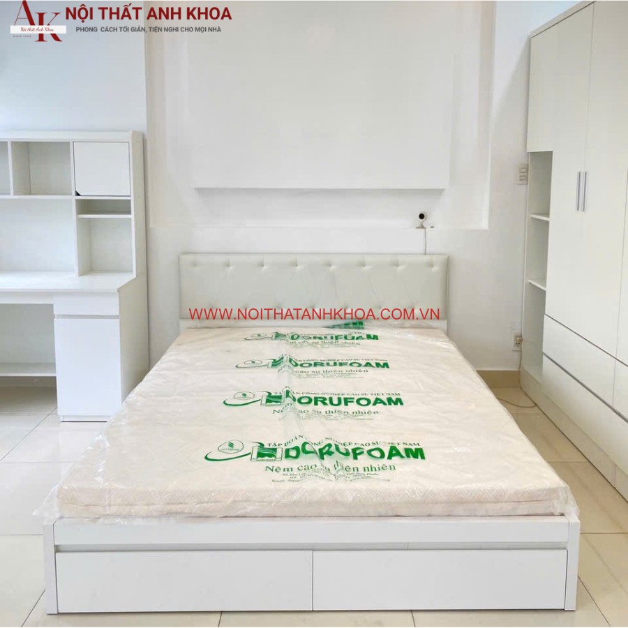 Giường ngủ gỗ tự nhiên 2 hộc kéo tiện lợi hiện đại giá tốt Giường ngủ gỗ tự nhiên 2 hộc kéo tiện lợi hiện đại giá tốt