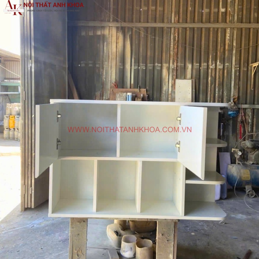 Kệ sách treo tường gỗ công nghiệp màu trắng Kệ sách treo tường gỗ công nghiệp màu trắng