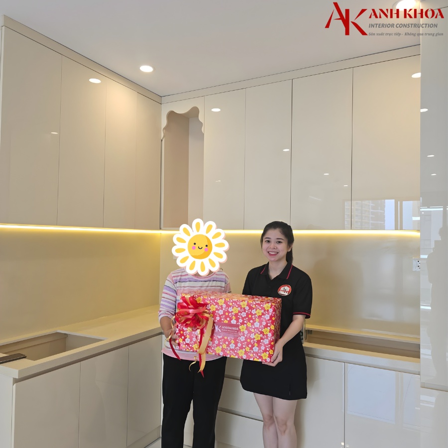 Nội thất Anh Khoa - Trao quà đặc biệt đến chị Yến Nội thất Anh Khoa - Trao quà đặc biệt đến chị Yến