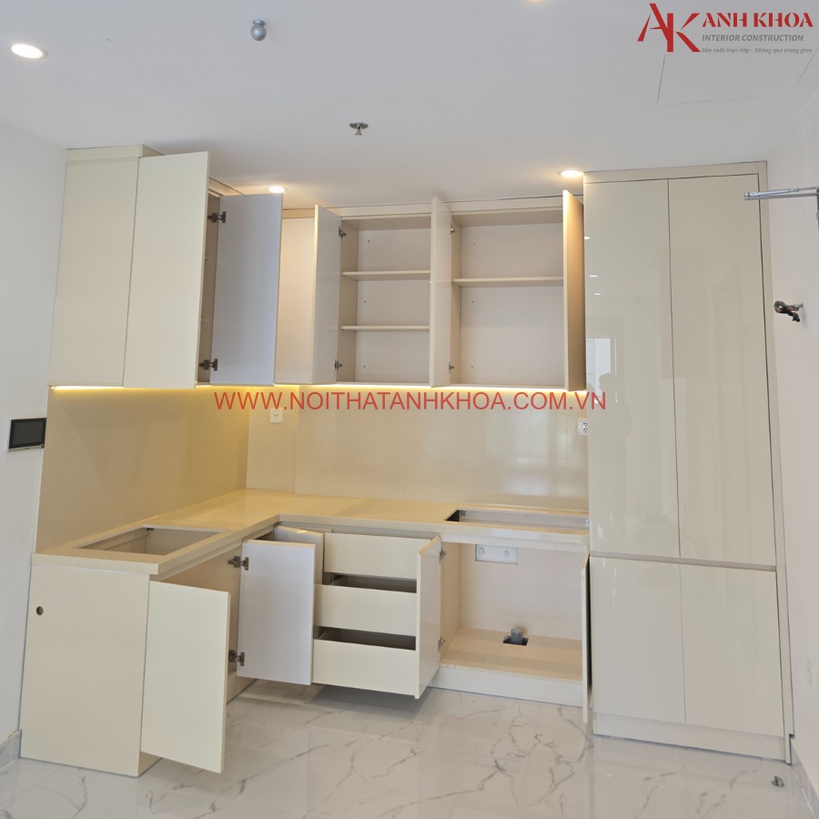 Hệ tủ bếp chữ L Acrylic tích hợp khoang chứa thông minh và đèn Led Hệ tủ bếp chữ L Acrylic tích hợp khoang chứa thông minh và đèn Led