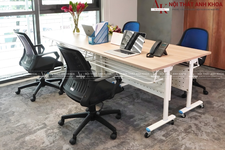 Mẫu ghế văn phòng bọc da êm ái sang trọng Mẫu ghế văn phòng bọc da êm ái sang trọng