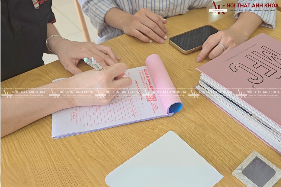 Gửi báo giá và ký hợp đồng Gửi báo giá và ký hợp đồng