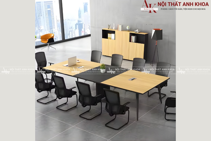 Bàn họp chân sắt hình chữ nhật - Giải pháp tối ưu cho phòng họp lớn Bàn họp chân sắt hình chữ nhật - Giải pháp tối ưu cho phòng họp lớn
