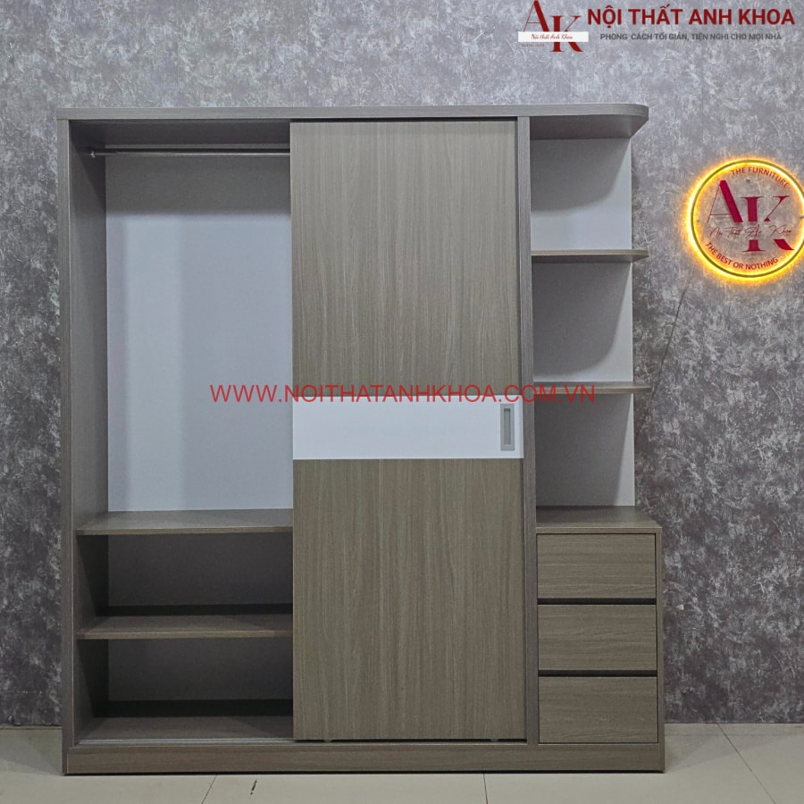 Tủ quần áo được làm từ gỗ công nghiệp cứng cáp, bền bỉ Tủ quần áo được làm từ gỗ công nghiệp cứng cáp, bền bỉ