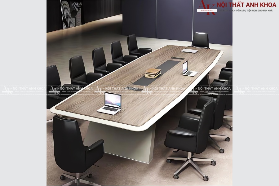Bàn họp 3m6 cho phòng họp lớn - Tạo không gian làm việc hiệu quả Bàn họp 3m6 cho phòng họp lớn - Tạo không gian làm việc hiệu quả