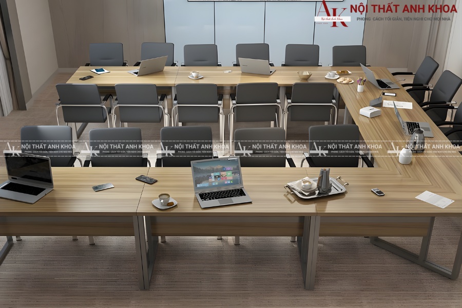 Bí quyết thiết kế phòng họp ấn tượng với bàn họp chữ U Bí quyết thiết kế phòng họp ấn tượng với bàn họp chữ U