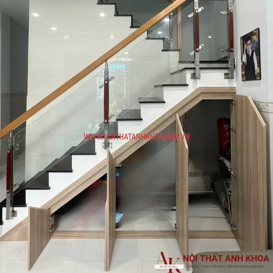 Mẫu Tủ Cầu Thang Phòng Khách Gỗ Công Nghiệp Đẹp Hiện Đại