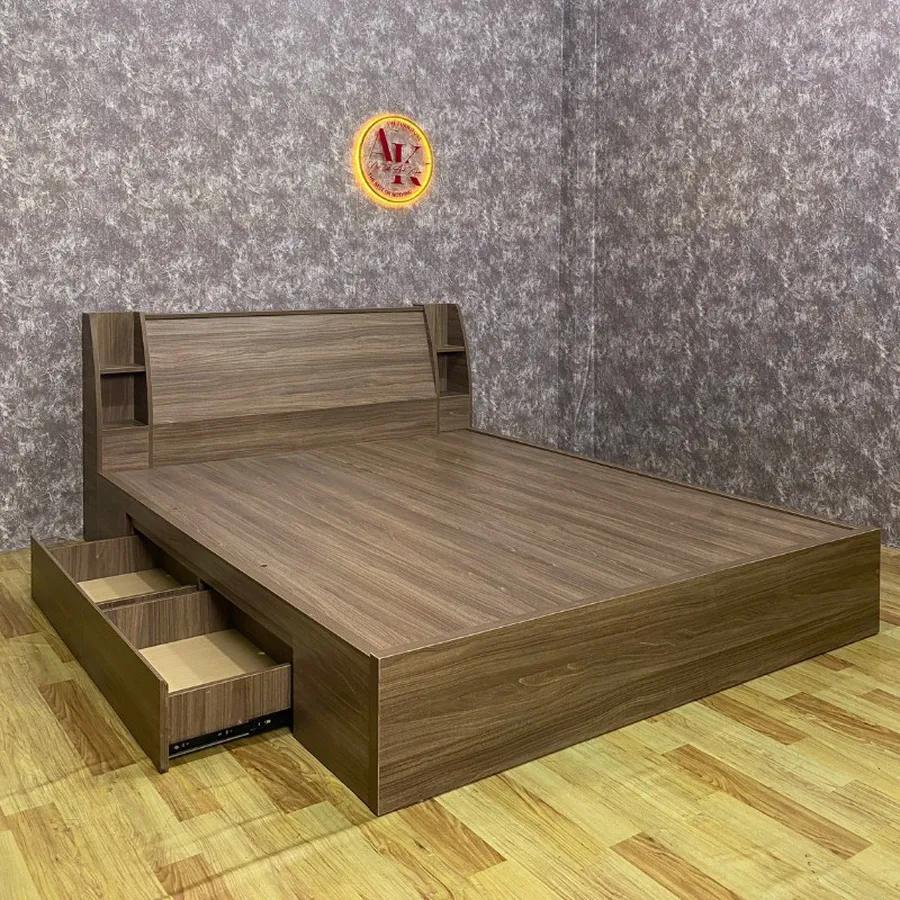 Giường Ngủ Gỗ Công Nghiệp Đầu Kệ Tựa Lưng Màu Nâu Kèm 2 Hộc Chứa Đồ Tiện Nghi