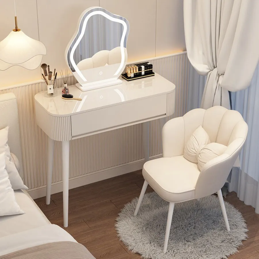 Bàn Phấn Trang Điểm Đẹp Hiện Đại