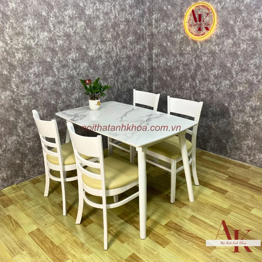 Bàn Ăn Gỗ Cao Su 4 Ghế Màu Trắng Sang Trọng Giá Rẻ
