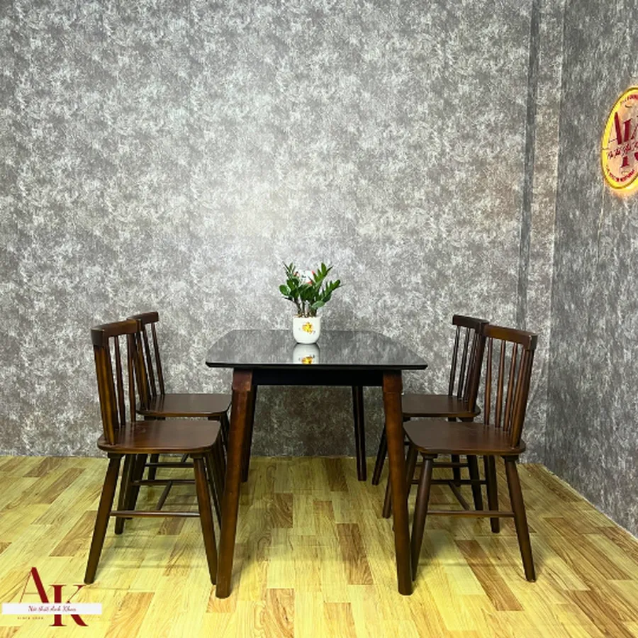 Bàn Ăn Phòng Bếp Gỗ Cao Su Hiện Đại Giá Cả Phải Chăng