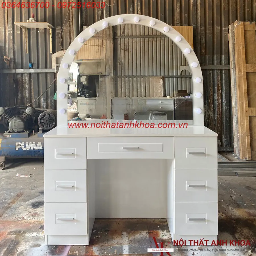 Bàn Phấn Trang Điểm Màu Trắng Gỗ MDF Có Led Đẹp Sang Trọng