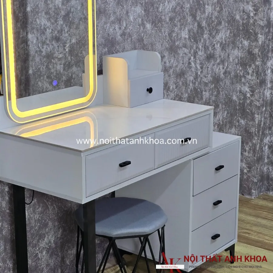 Bàn Trang Điểm Đẹp Gỗ MDF Có Đèn LED Giá Rẻ (Hàng nhập khẩu)