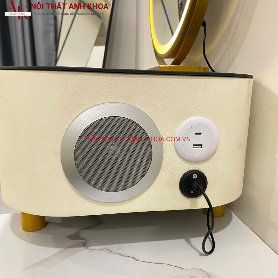 Bàn Trang Điểm Cao Cấp Gương Có Led