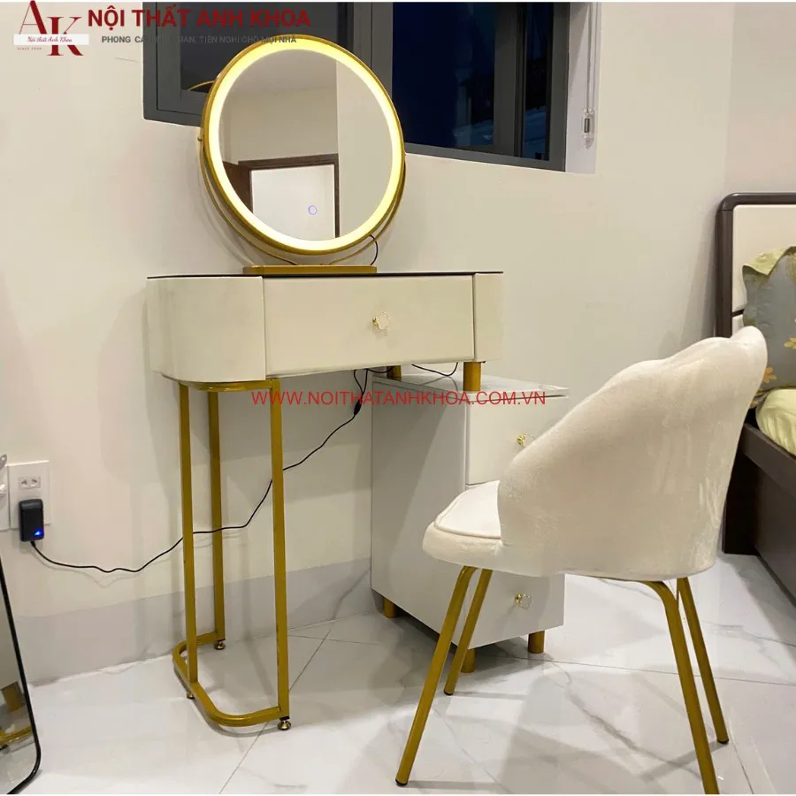 Bàn Trang Điểm Cao Cấp Gương Có Led