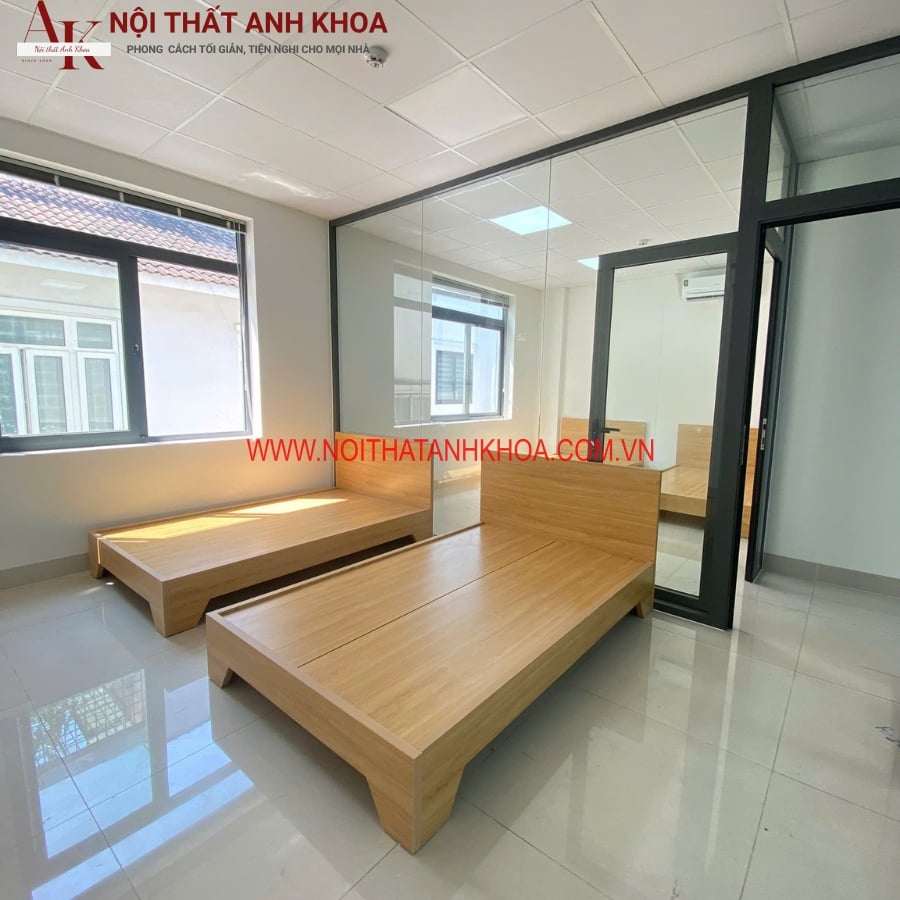 Giường Ngủ Giá Rẻ Gỗ Công Nghiệp Chân Cao Màu Nâu Vân Gỗ