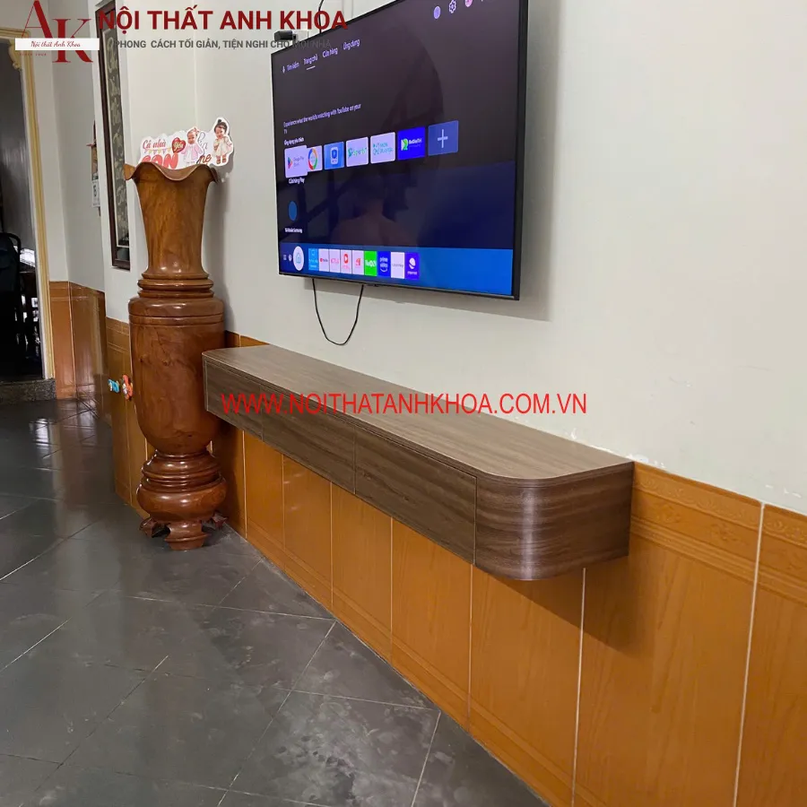 Kệ Tivi Treo Tường Màu Trắng Gỗ Công Nghiệp Bo Cong 2 Góc