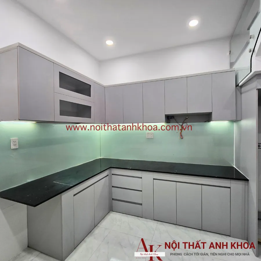 Tủ Bếp Chữ L Gỗ Công Nghiệp Kháng Ẩm Phong Cách Hiện Đại