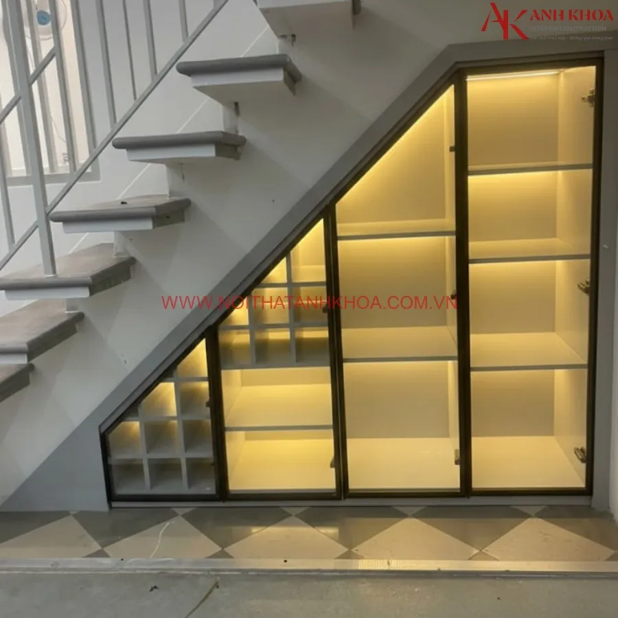 Tủ Cầu Thang Cánh Kính Có Led Đẹp Hiện Đại