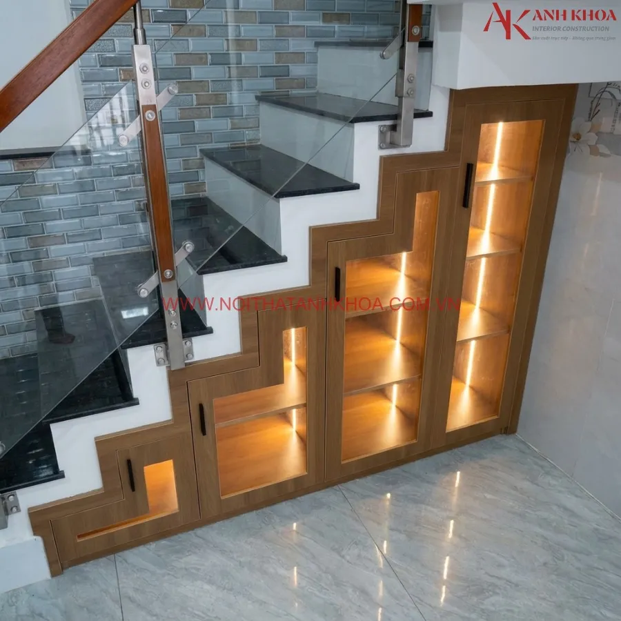 Tủ Chân Cầu Thang Gỗ Công Nghiệp Phối Cánh Kính Có Led