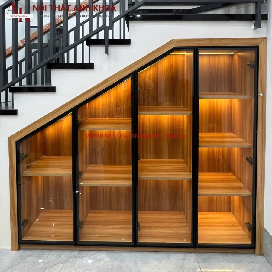 Tủ Gầm Cầu Thang Gỗ MDF Kết Hợp Cánh Kính Và Đèn Led
