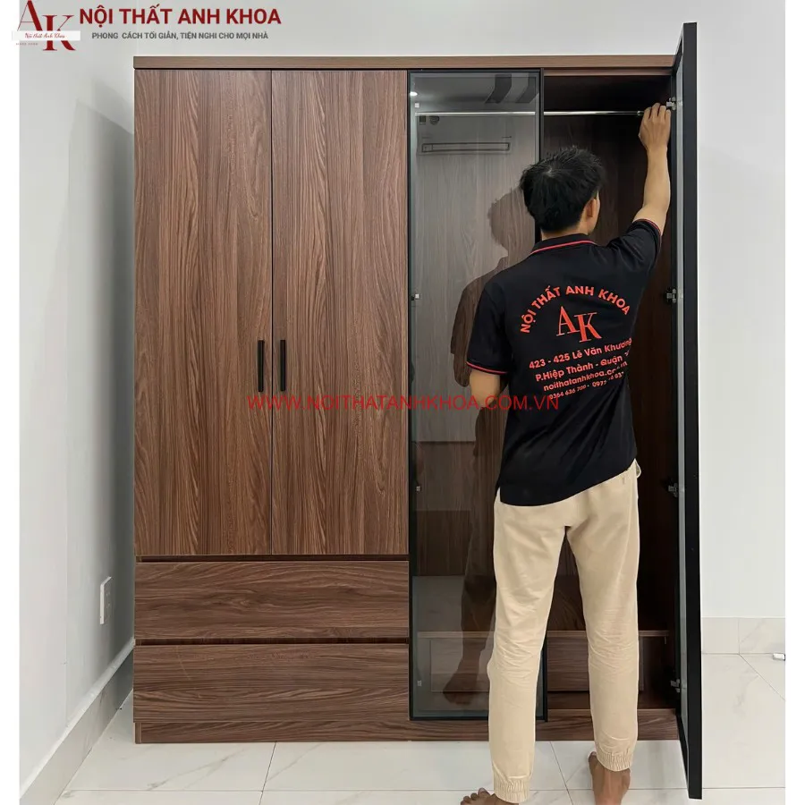 Tủ Quần Áo 4 Cánh Gỗ Công Nghiệp Kết Hợp Cánh Kính Hiện Đại