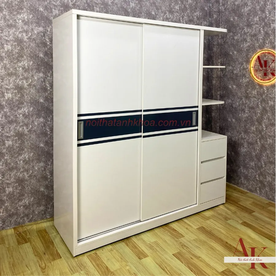 Tủ Quần Áo Cửa Lùa Màu Trắng Phối Sọc Sang Trọng Giá Rẻ