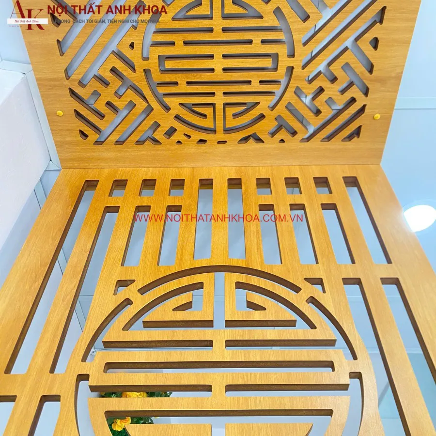 Tủ Thờ Gỗ Công Nghiệp Kiêm Vách Ngăn Phòng Khách