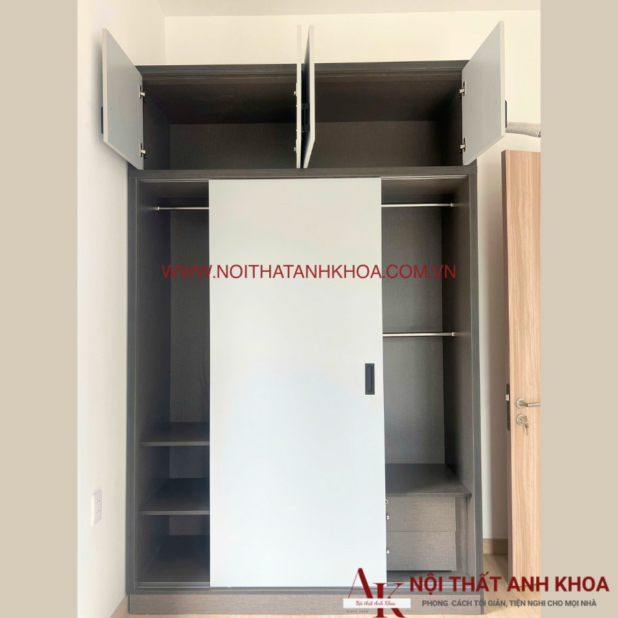 Không gian lưu trữ tủ áo cửa lùa gỗ công nghiệp màu xám giá rẻ Không gian lưu trữ tủ áo cửa lùa gỗ công nghiệp màu xám giá rẻ