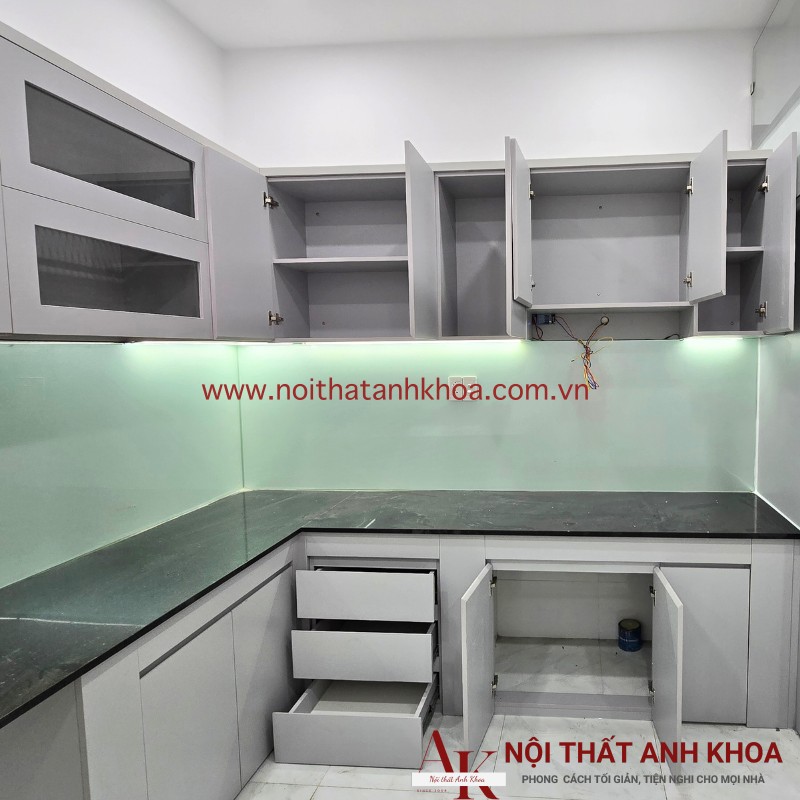 Tủ Bếp Chữ L Gỗ Công Nghiệp Kháng Ẩm Phong Cách Hiện Đại Tủ Bếp Chữ L Gỗ Công Nghiệp Kháng Ẩm Phong Cách Hiện Đại