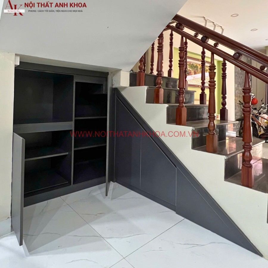 Tủ cầu thang gỗ công nghiệp MDF cứng cáp, bền đẹp Tủ cầu thang gỗ công nghiệp MDF cứng cáp, bền đẹp