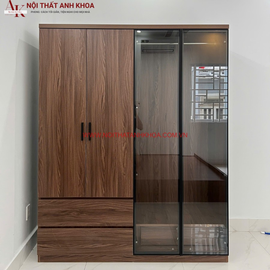 Tủ quần áo 4 cánh gỗ công nghiệp kết hợp cánh kính màu nâu vân gỗ Tủ quần áo 4 cánh gỗ công nghiệp kết hợp cánh kính màu nâu vân gỗ