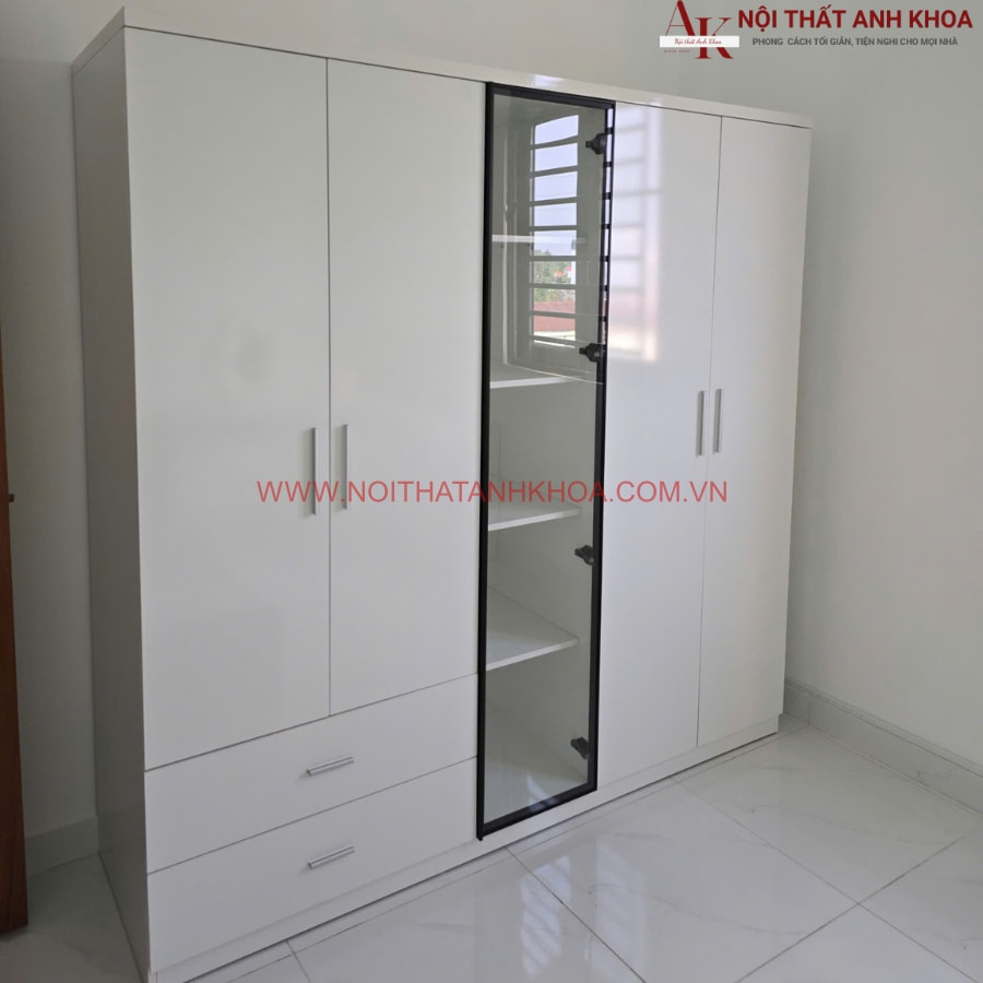 Tủ quần áo gỗ công nghiệp kết hợp cánh kính sang trọng Tủ quần áo gỗ công nghiệp kết hợp cánh kính sang trọng