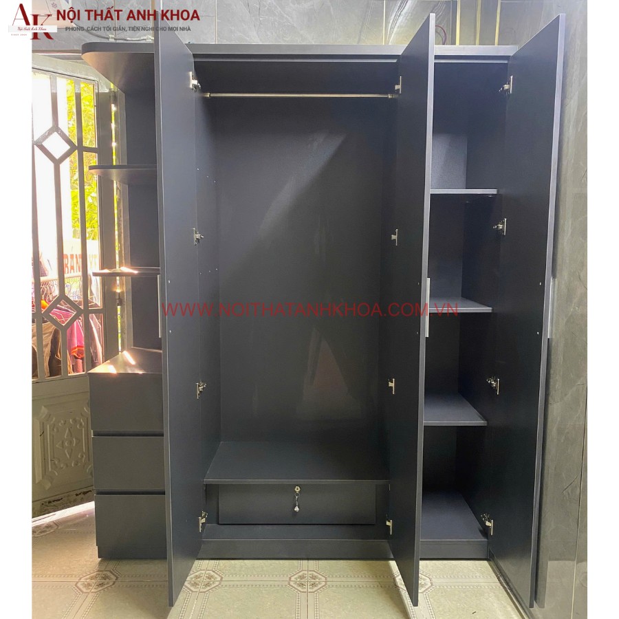 Tủ quần áo gỗ công nghiệp 3 cánh màu xám chì sang trọng Tủ quần áo gỗ công nghiệp 3 cánh màu xám chì sang trọng