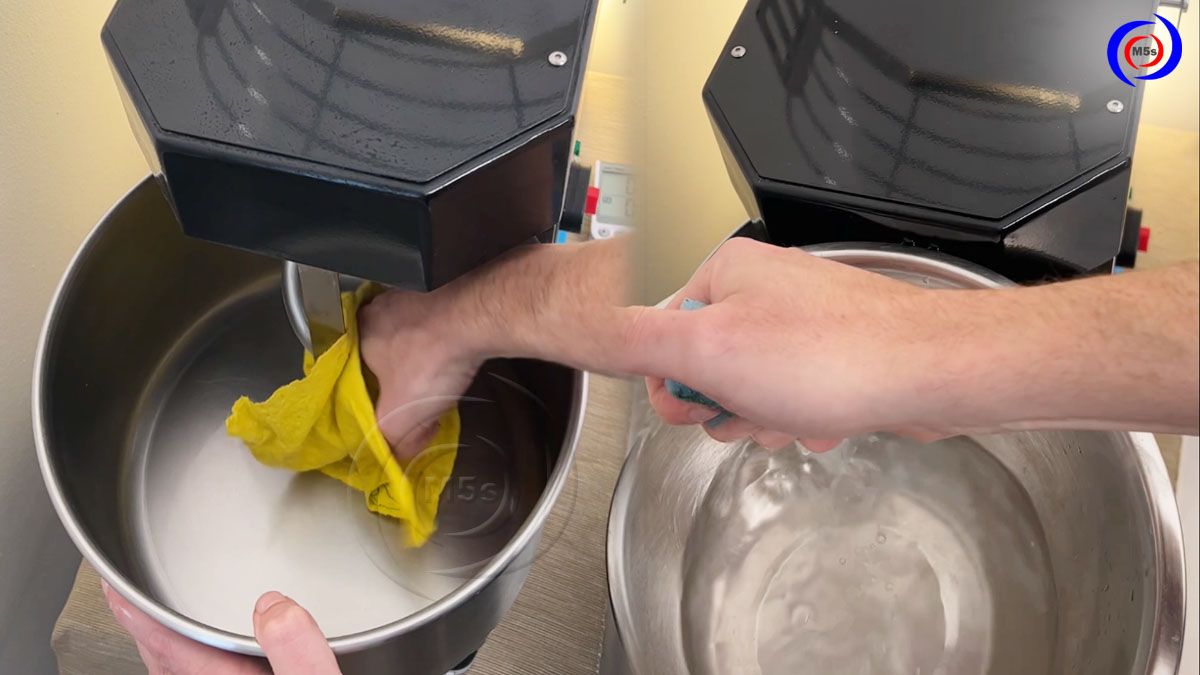 Cách vệ sinh máy nhồi bột  Cách vệ sinh máy nhồi bột