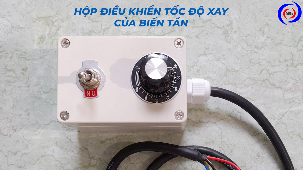 Hộp điều khiển tốc độ xay biến tần Hộp điều khiển tốc độ xay biến tần