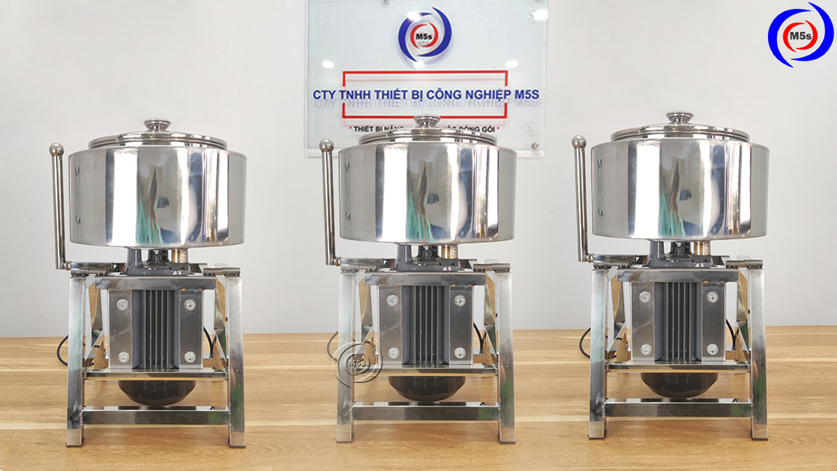 Máy xay giò chả 2kg cho quy mô sản xuất nhỏ Máy xay giò chả 2kg cho quy mô sản xuất nhỏ