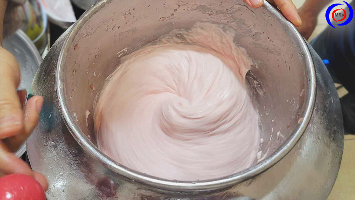 Sử dụng máy xay giò chả đúng năng suất Sử dụng máy xay giò chả đúng năng suất