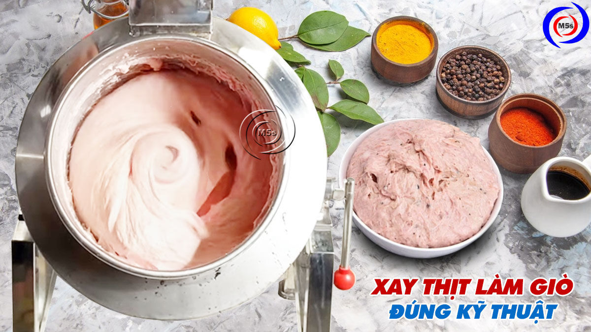 Xay thịt làm giò đúng kỹ thuật Xay thịt làm giò đúng kỹ thuật