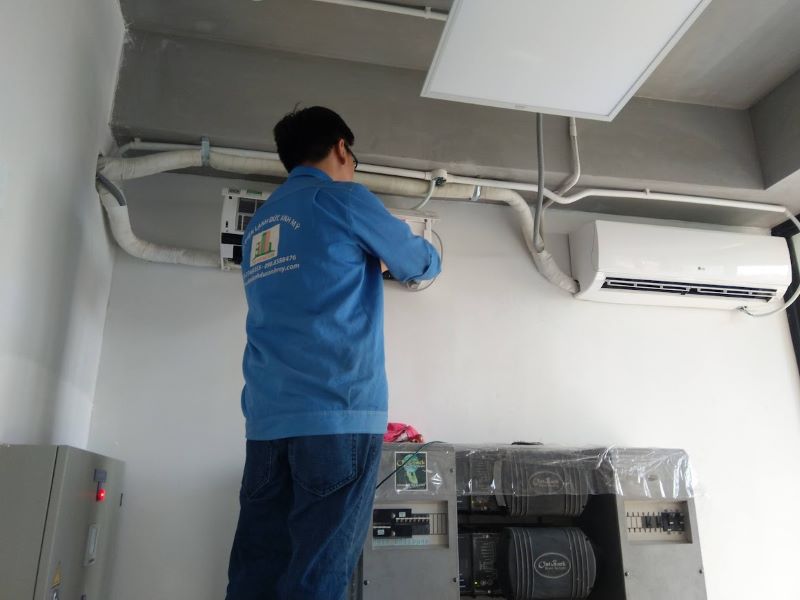 Các sự cố thường gặt trân máy lạnh Các sự cố thường gặt trân máy lạnh