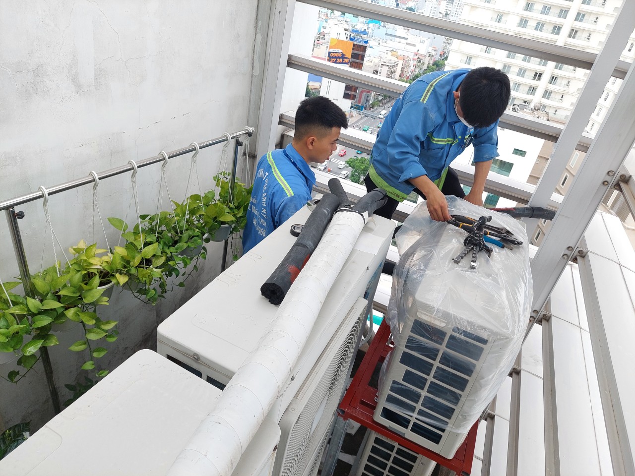 Điện Máy Đức Anh Mỹ là một địa chỉ tháo lắp máy lạnh được biết đến là uy tín trên toàn TPHCM Điện Máy Đức Anh Mỹ là một địa chỉ tháo lắp máy lạnh được biết đến là uy tín trên toàn TPHCM