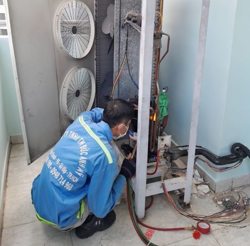 Dịch vụ sửa chữa máy lạnh Daikin Dịch vụ sửa chữa máy lạnh Daikin