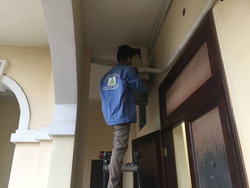 Tháo lắp máy lạnh quận 12 Tháo lắp máy lạnh quận 12