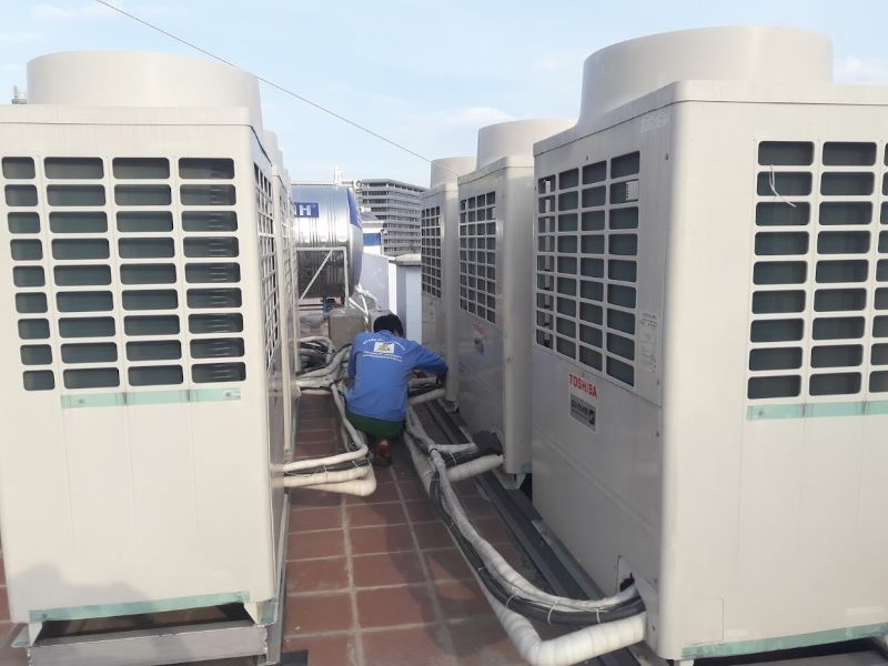 Chuyên dịch vụ sửa máy lạnh Toshiba Chuyên dịch vụ sửa máy lạnh Toshiba