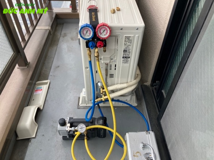 Giá bơm ga máy lạnh r32 Giá bơm ga máy lạnh r32